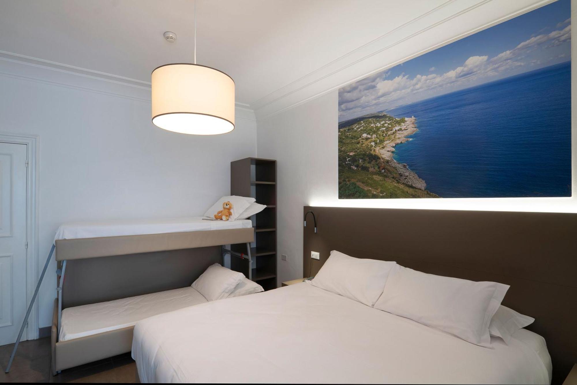 Hotel Delle Palme Лече Екстериор снимка