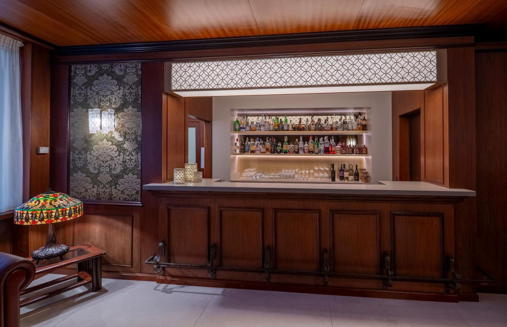 Hotel Delle Palme Лече Екстериор снимка